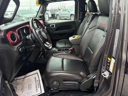 Used 2021 Jeep Wrangler Unlimited Rubicon w/ Cold Weather Group image 14