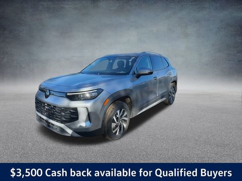 New 2025 Volkswagen Tiguan S image 6