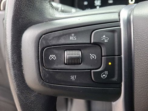 Used 2022 GMC Yukon SLT w/ SLT Premium Package image 24