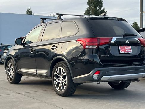 Used 2017 Mitsubishi Outlander ES image 7