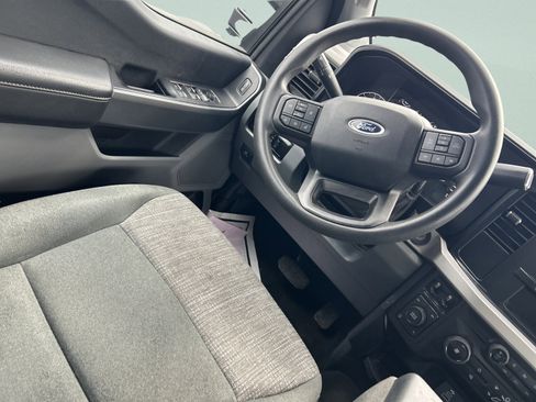 Used 2024 Ford F250 XLT image 20