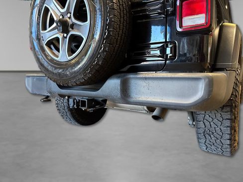 Used 2018 Jeep Wrangler Unlimited Sport AWD/4WD image 19