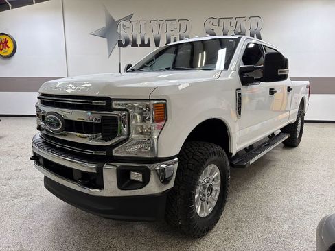 Used 2022 Ford F250 XLT AWD/4WD image 3