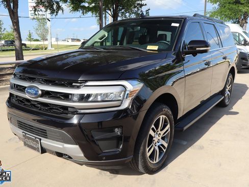 Used 2024 Ford Expedition Max XLT AWD/4WD image 8