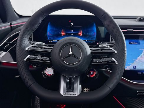 New 2026 Mercedes-Benz E 53 AMG e 4MATIC Sedan image 17