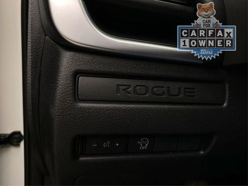 Used 2023 Nissan Rogue S AWD/4WD image 22