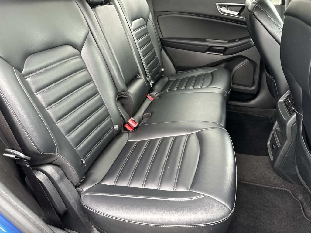 Used 2024 Ford Edge SEL AWD/4WD image 23