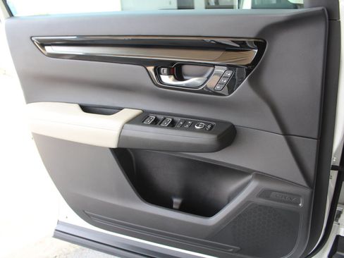 Used 2024 Honda CR-V EX-L image 13