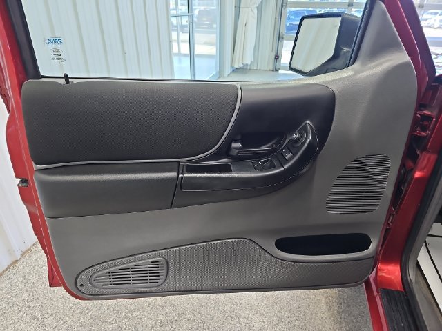 Used 2011 Ford Ranger XLT w/ Bright Trim Group AWD/4WD image 10