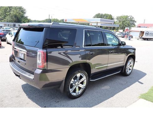 Used 2016 GMC Yukon Denali w/ Open Road Package AWD/4WD image 5