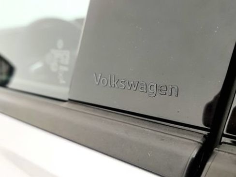 Used 2026 Volkswagen Tiguan S FWD image 32