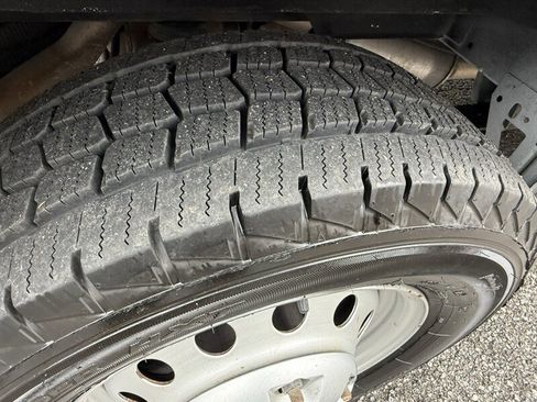 Used 2021 Ford Transit 350 XL image 12