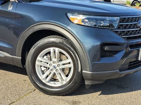 Certified 2023 Ford Explorer XLT image 6
