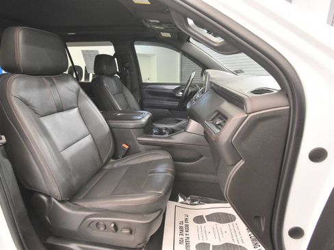 Used 2022 Chevrolet Tahoe RST w/ Luxury Package AWD/4WD image 20