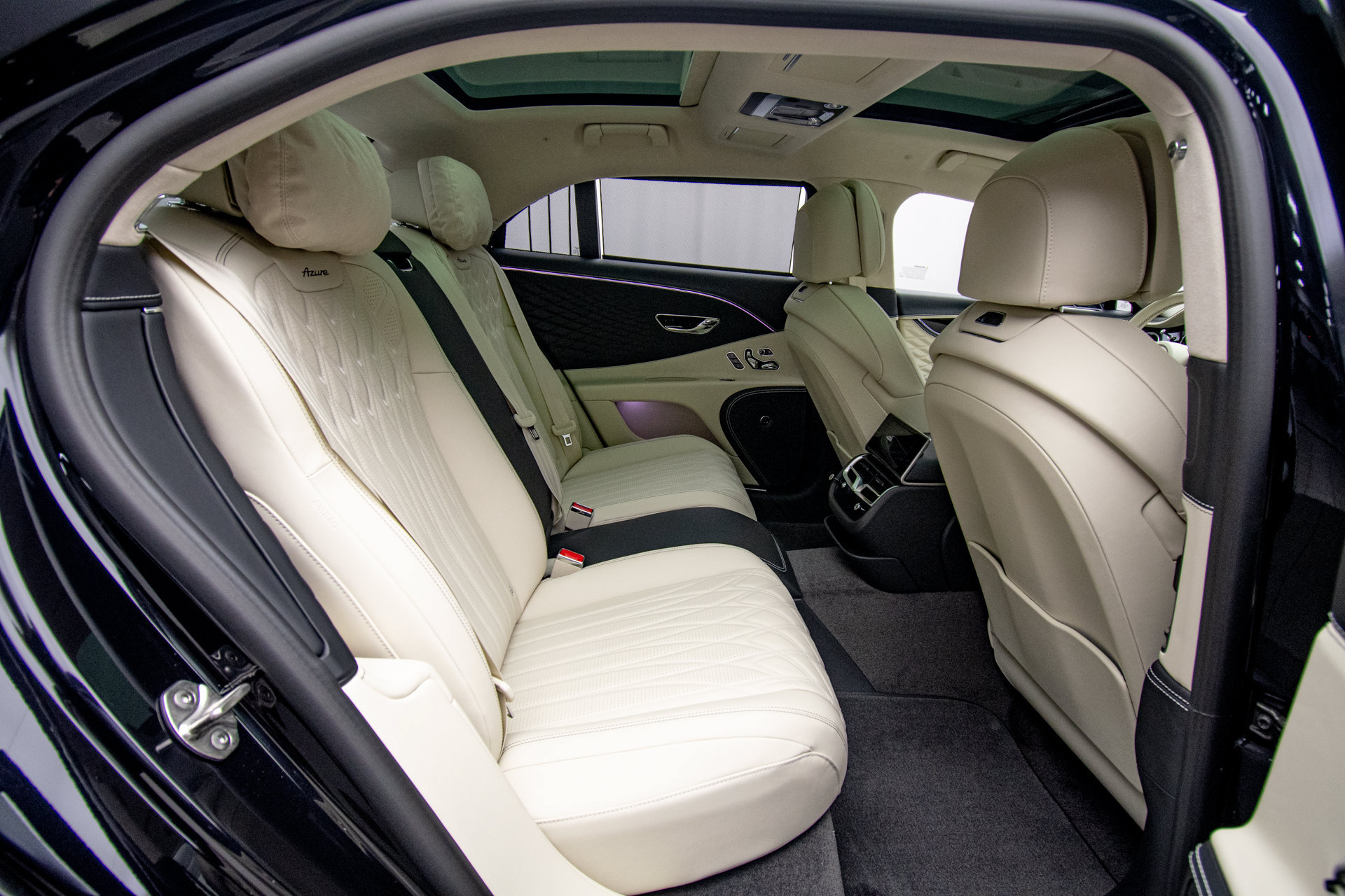 New 2026 Bentley Flying Spur V8 AWD/4WD image 31
