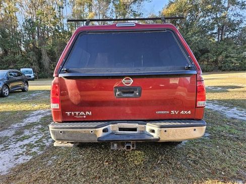 Used 2013 Nissan Titan SV w/ SV Value Truck Pkg image 5