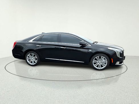 Used 2019 Cadillac XTS Luxury FWD image 10
