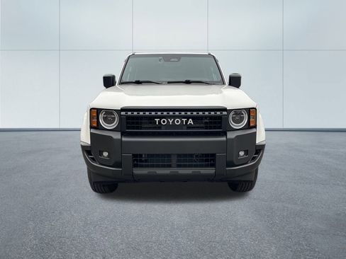 Certified 2025 Toyota Land Cruiser image 3