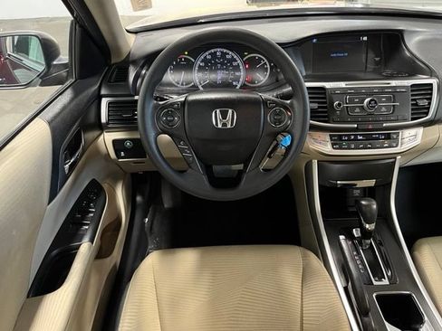 Used 2014 Honda Accord LX image 18