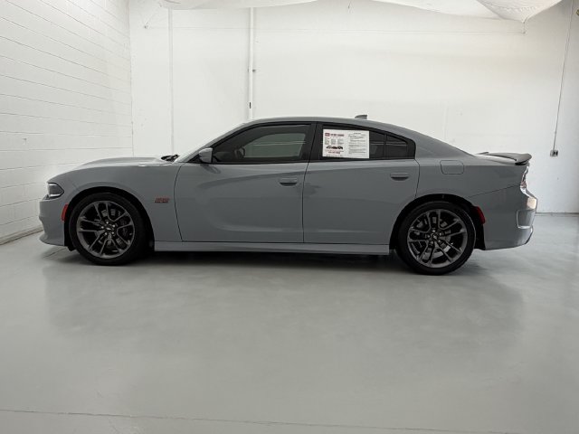 Used 2022 Dodge Charger Scat Pack RWD image 8