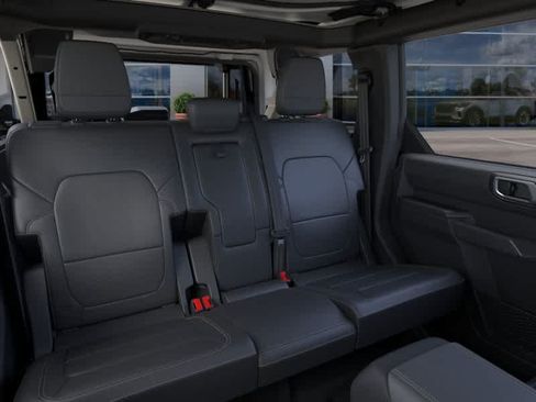 New 2026 Ford Bronco Badlands AWD/4WD image 11