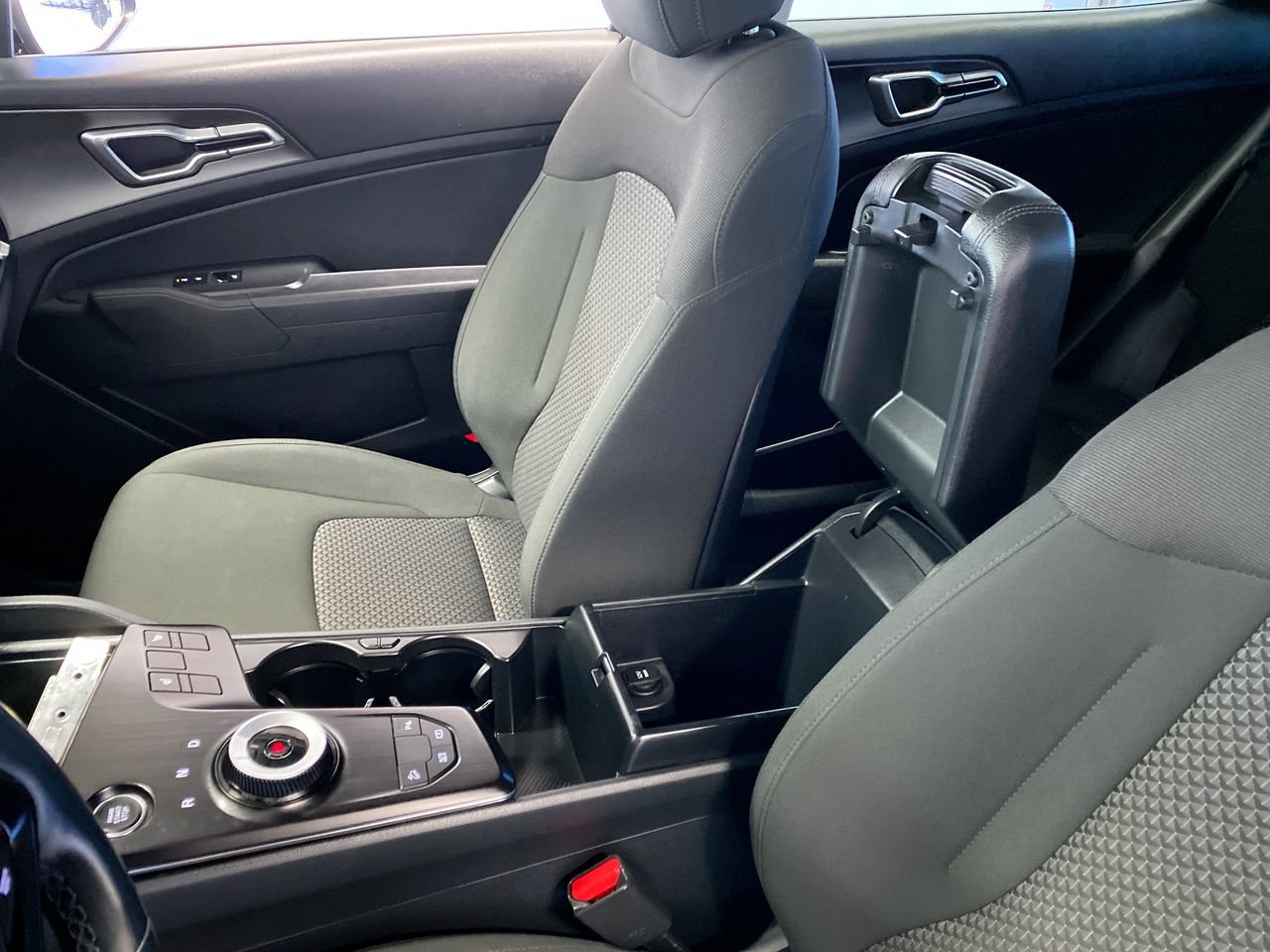 Certified 2026 Kia Sportage S AWD/4WD image 27