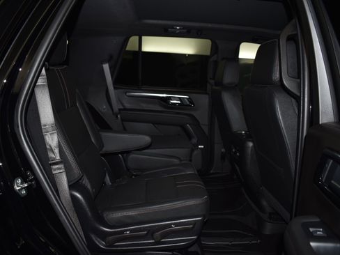 Used 2025 Chevrolet Tahoe RST w/ RST Capability Package image 14