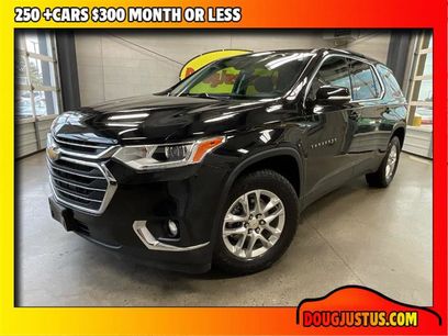 Used 2021 Chevrolet Traverse LT