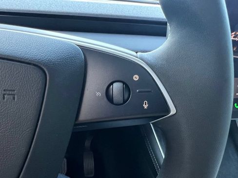 Used 2026 Tesla Model Y 2WD image 22