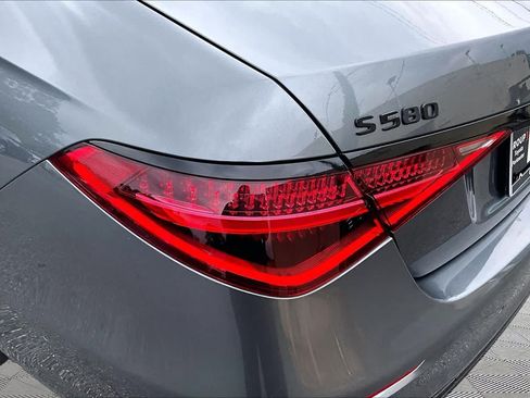 Used 2021 Mercedes-Benz S 580 4MATIC Sedan image 29