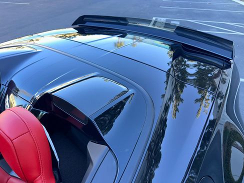 Used 2015 Chevrolet Corvette Z06 w/ 3LZ Preferred Equipment Group image 26