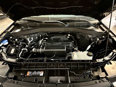 Used 2020 Ford Explorer 2WD image 19