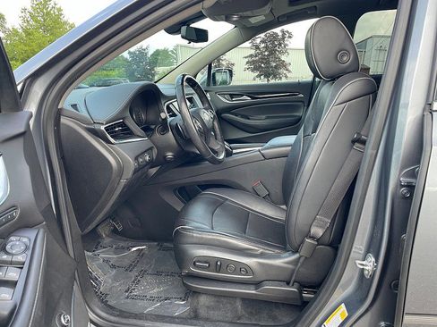 Used 2021 Buick Enclave Avenir w/ Avenir Technology Package image 10