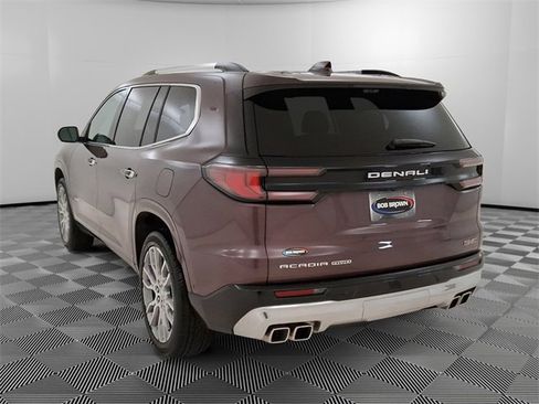 Certified 2024 GMC Acadia Denali w/ Super Cruise Package image 5
