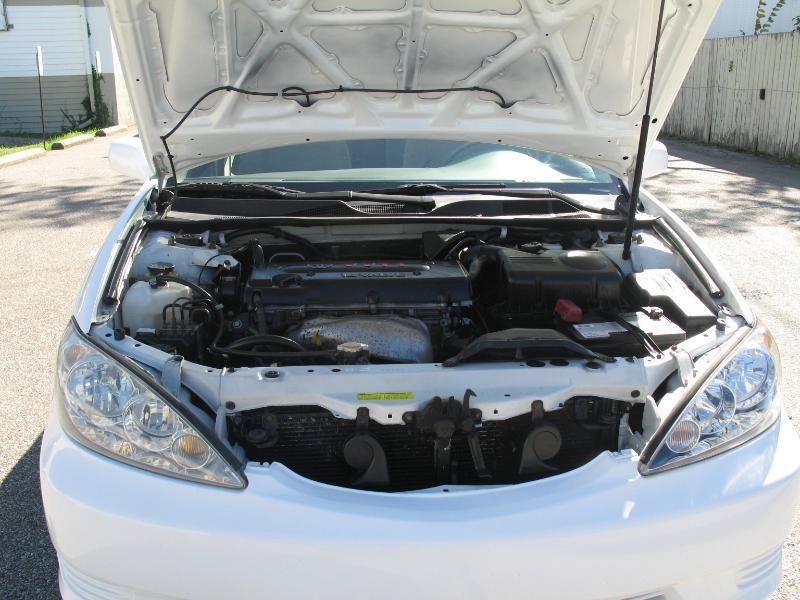 Used 2005 Toyota Camry LE FWD image 53