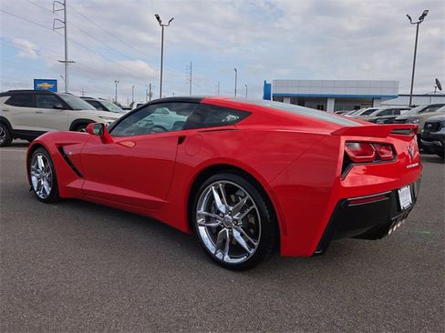 Used 2017 Chevrolet Corvette Stingray Coupe w/ 1LT image 5