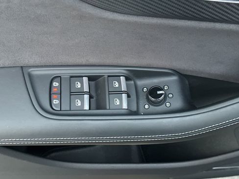 Used 2024 Audi SQ8 Prestige w/ Prestige Package image 13