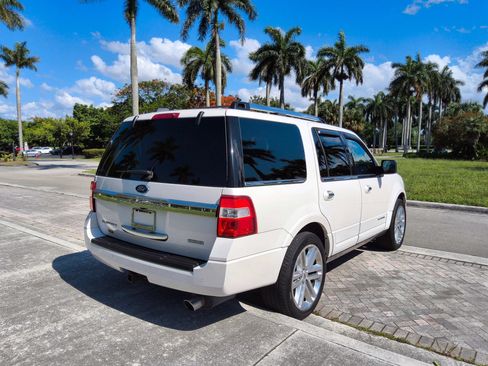 Used 2017 Ford Expedition Platinum RWD image 25