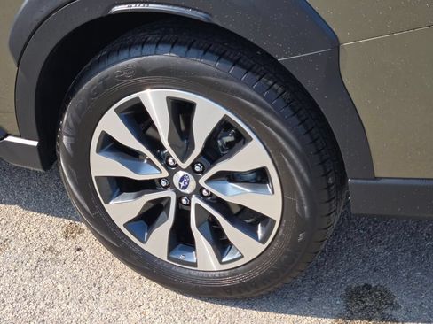 Certified 2024 Subaru Outback Limited AWD/4WD image 15