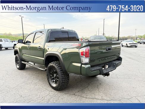 Used 2022 Toyota Tacoma TRD Off-Road w/ TRD Premium Off Road Package image 7