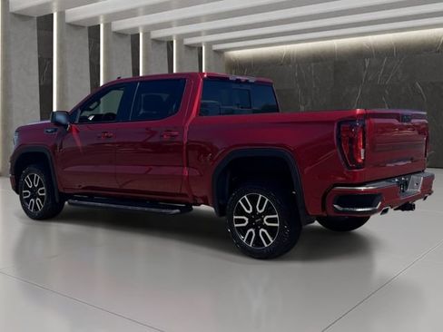 Used 2025 GMC Sierra 1500 AT4 w/ AT4 Premium Package AWD/4WD image 4
