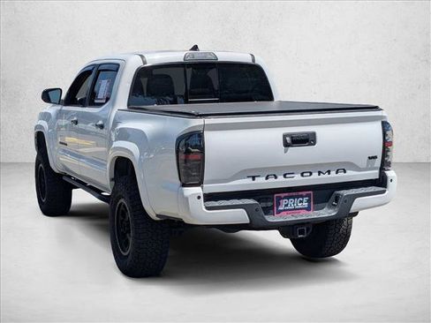 Used 2019 Toyota Tacoma TRD Sport w/ Technology Package RWD image 8