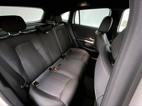 Used 2026 Mercedes-Benz GLA 250 image 16