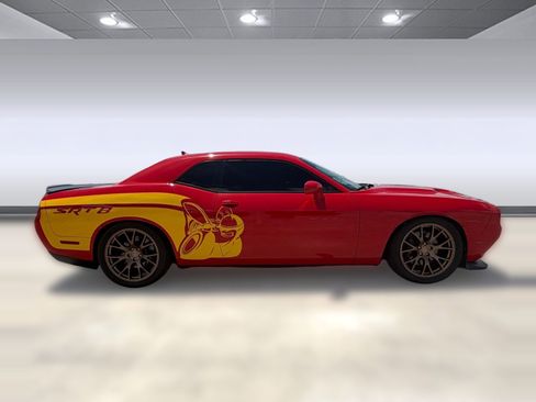 Used 2015 Dodge Challenger R/T Scat Pack RWD image 8