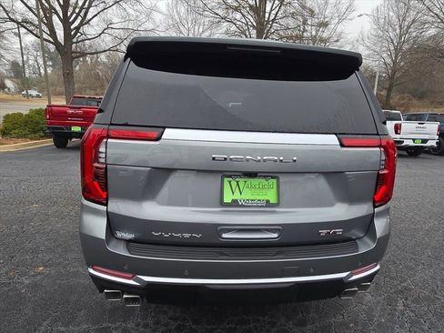 New 2026 GMC Yukon Denali w/ Sun & Power Step Package image 16
