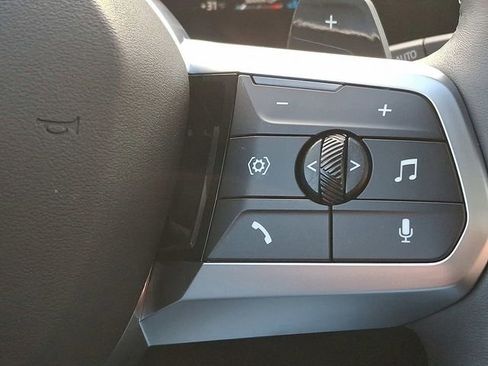 Certified 2025 BMW X1 xDrive28i image 25