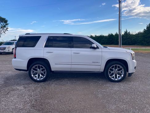 Used 2020 GMC Yukon Denali w/ Open Road Package AWD/4WD image 11