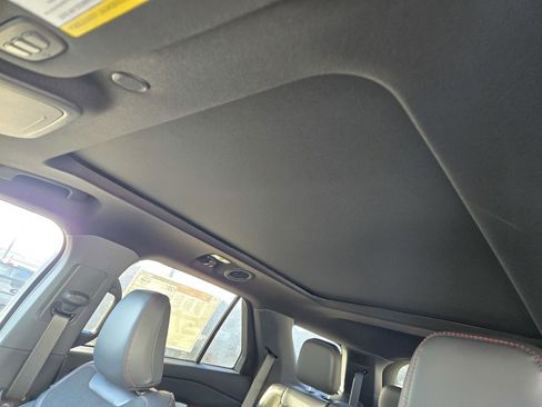 Used 2026 Ford Explorer ST w/ Sun And Sound Package image 12