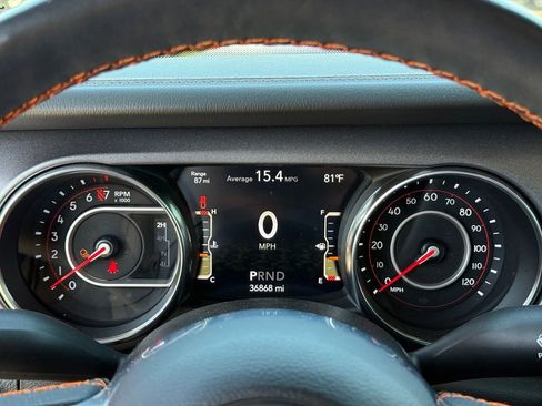 Used 2022 Jeep Gladiator Mojave w/ Cold Weather Group AWD/4WD image 19
