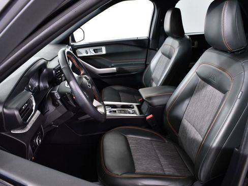 Used 2023 Ford Explorer Timberline w/ Timberline Technology Package image 6